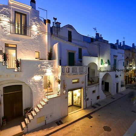 Апартаменты La Scala Del Borgo Чистернино Экстерьер фото